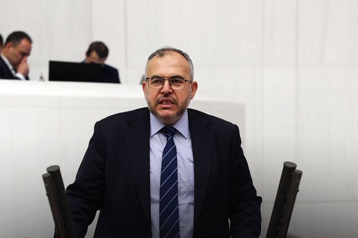ÇALIŞKAN: "HATAY'DA DEPREM YARALARI HÂLÂ SARILAMADI"