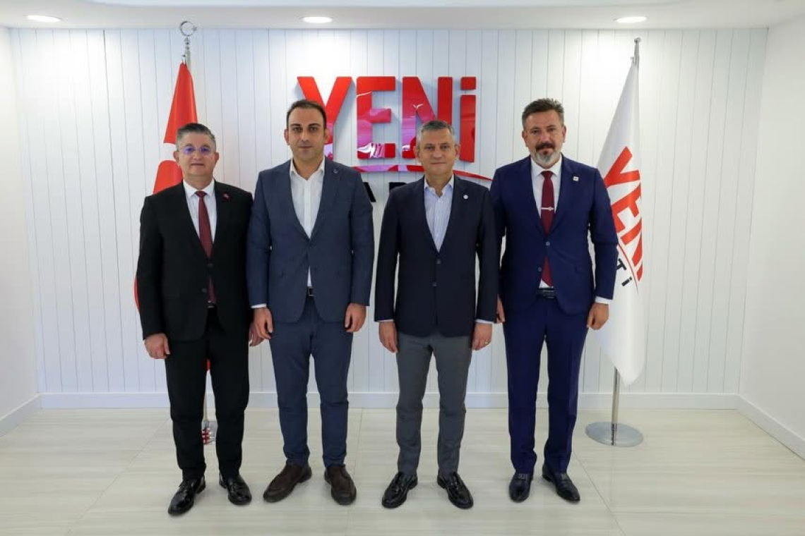 ÜÇ BELEDİYE BAŞKANI ÖZGÜR ÖZEL’LE HATAY’I GÖRÜŞTÜ