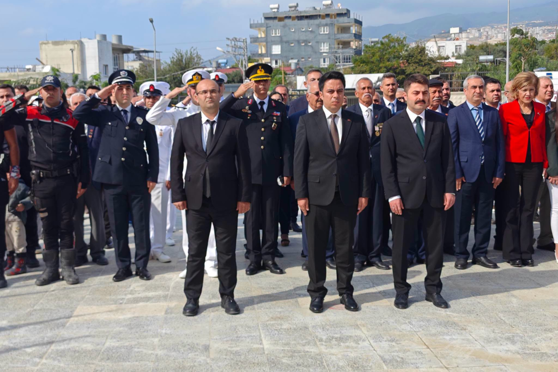 CUMHURİYET 103 YAŞINDA: YAŞASIN CUMHURİYET!